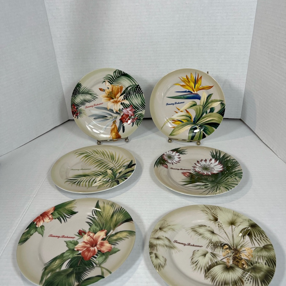 Tommy Bahama Tropical Floral Salad Dessert Plates Set of 6 Palm Bird Of Paradise